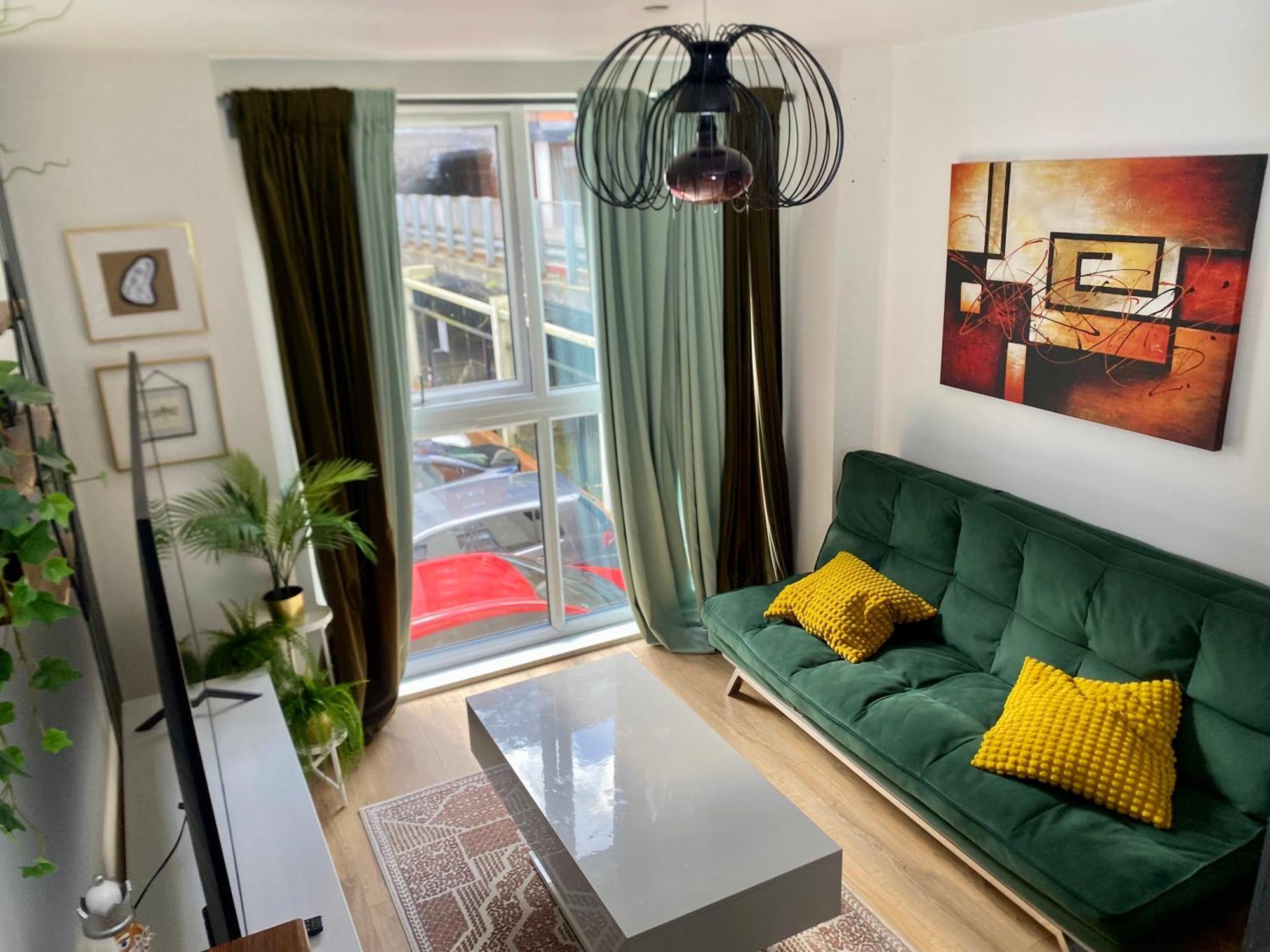 Luxury Urban Tranquility At B1 Appartement Birmingham Buitenkant foto